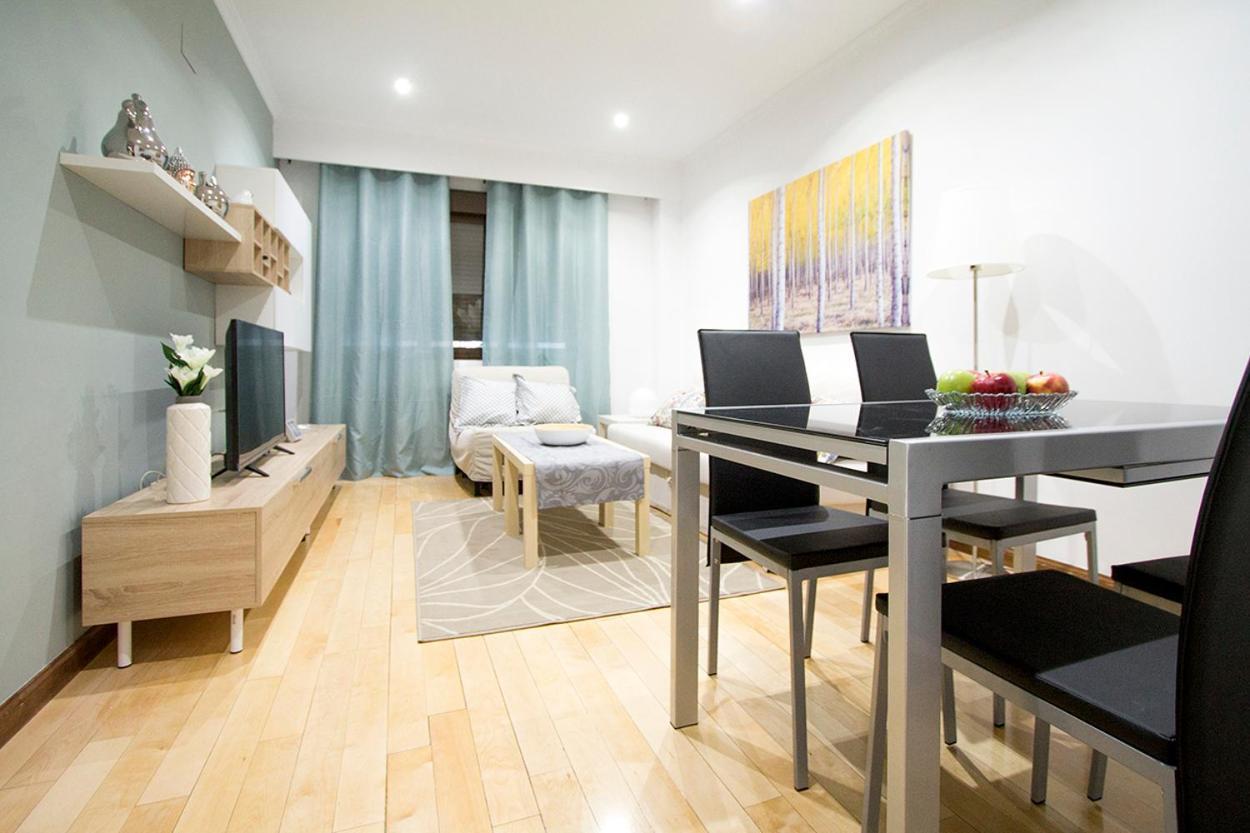 Apartamentos Adelfas Madrid Dış mekan fotoğraf