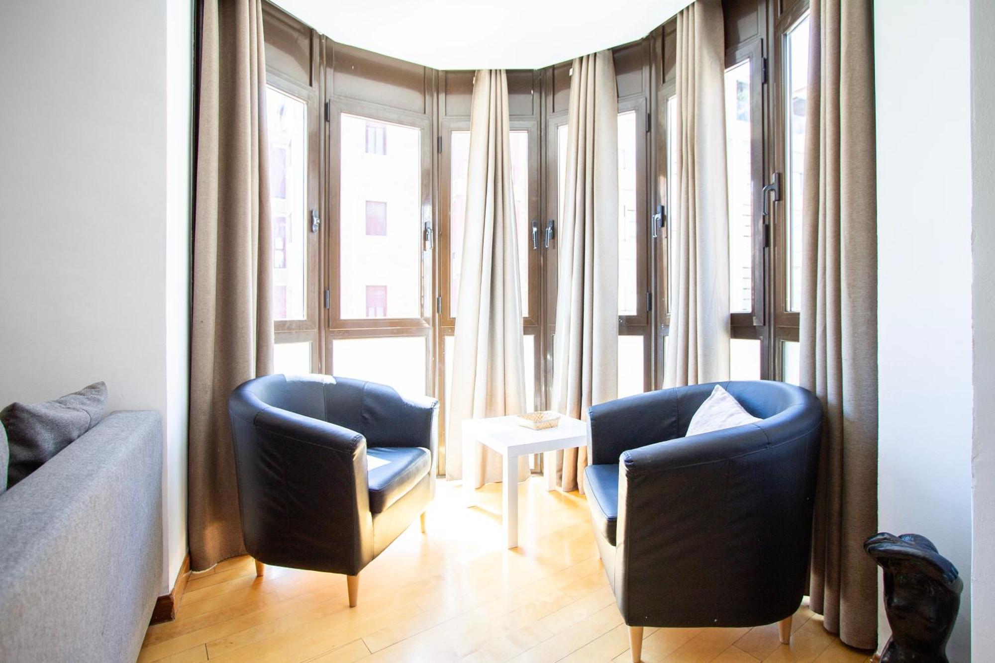 Apartamentos Adelfas Madrid Dış mekan fotoğraf