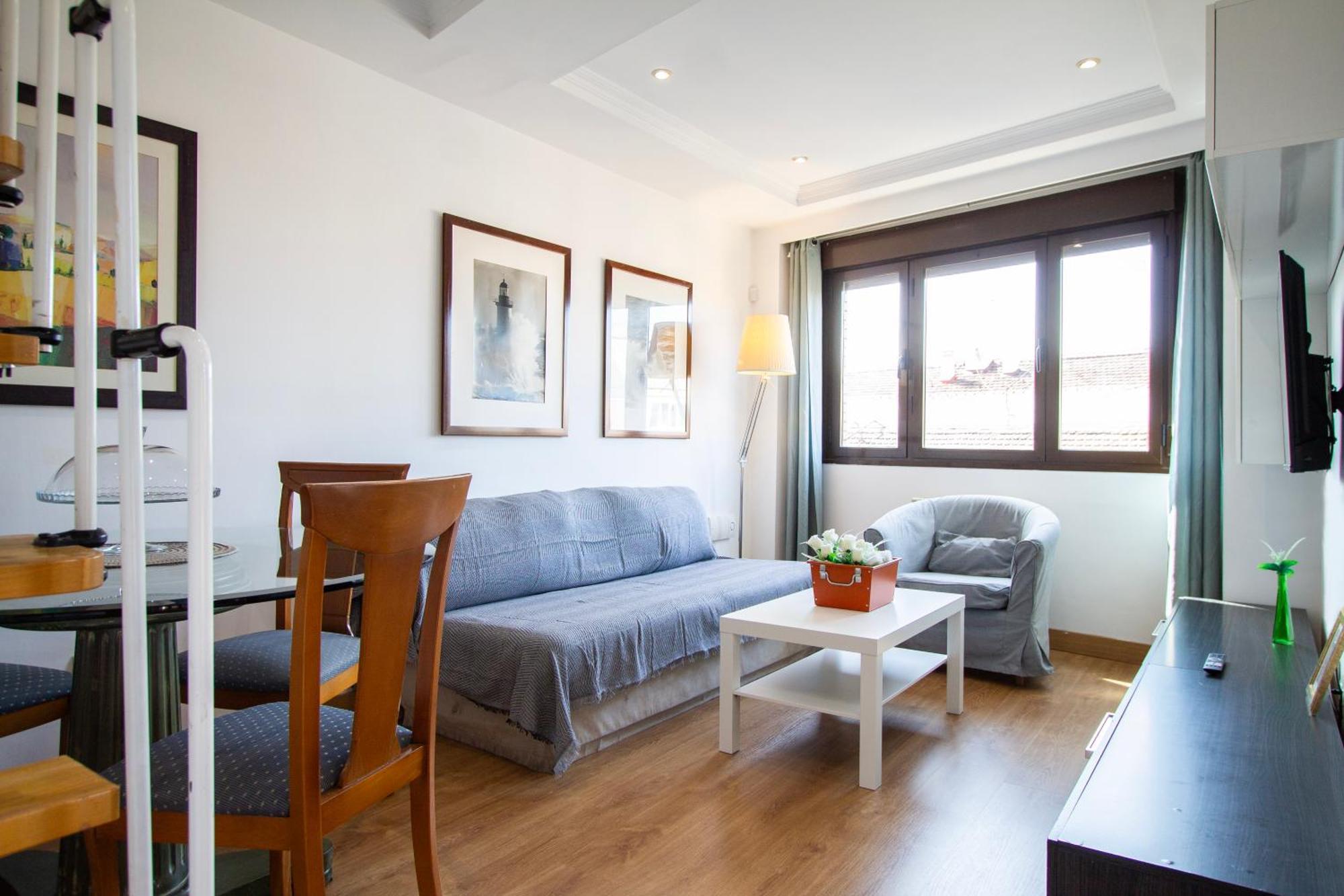 Apartamentos Adelfas Madrid Dış mekan fotoğraf