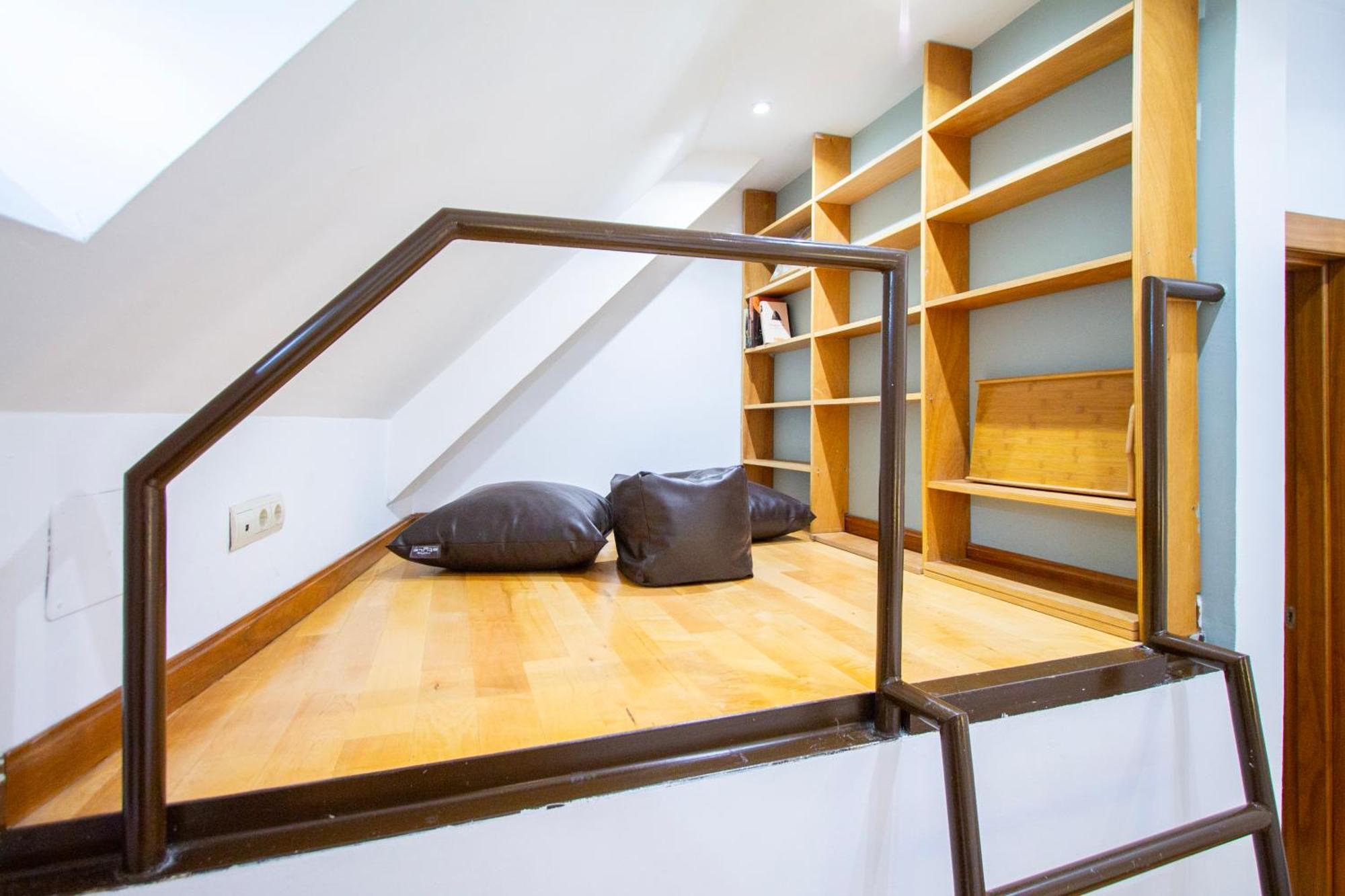 Apartamentos Adelfas Madrid Dış mekan fotoğraf