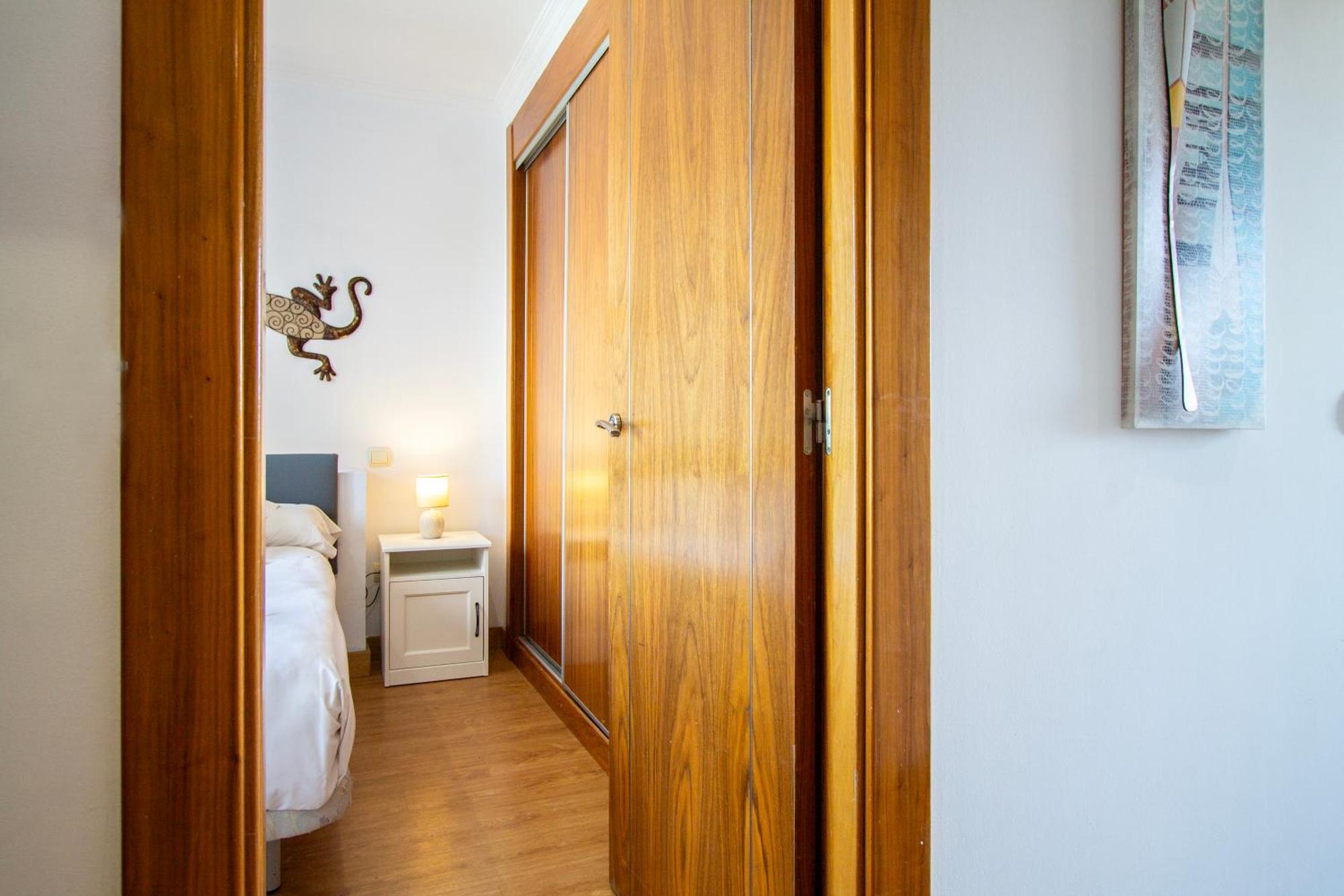 Apartamentos Adelfas Madrid Dış mekan fotoğraf