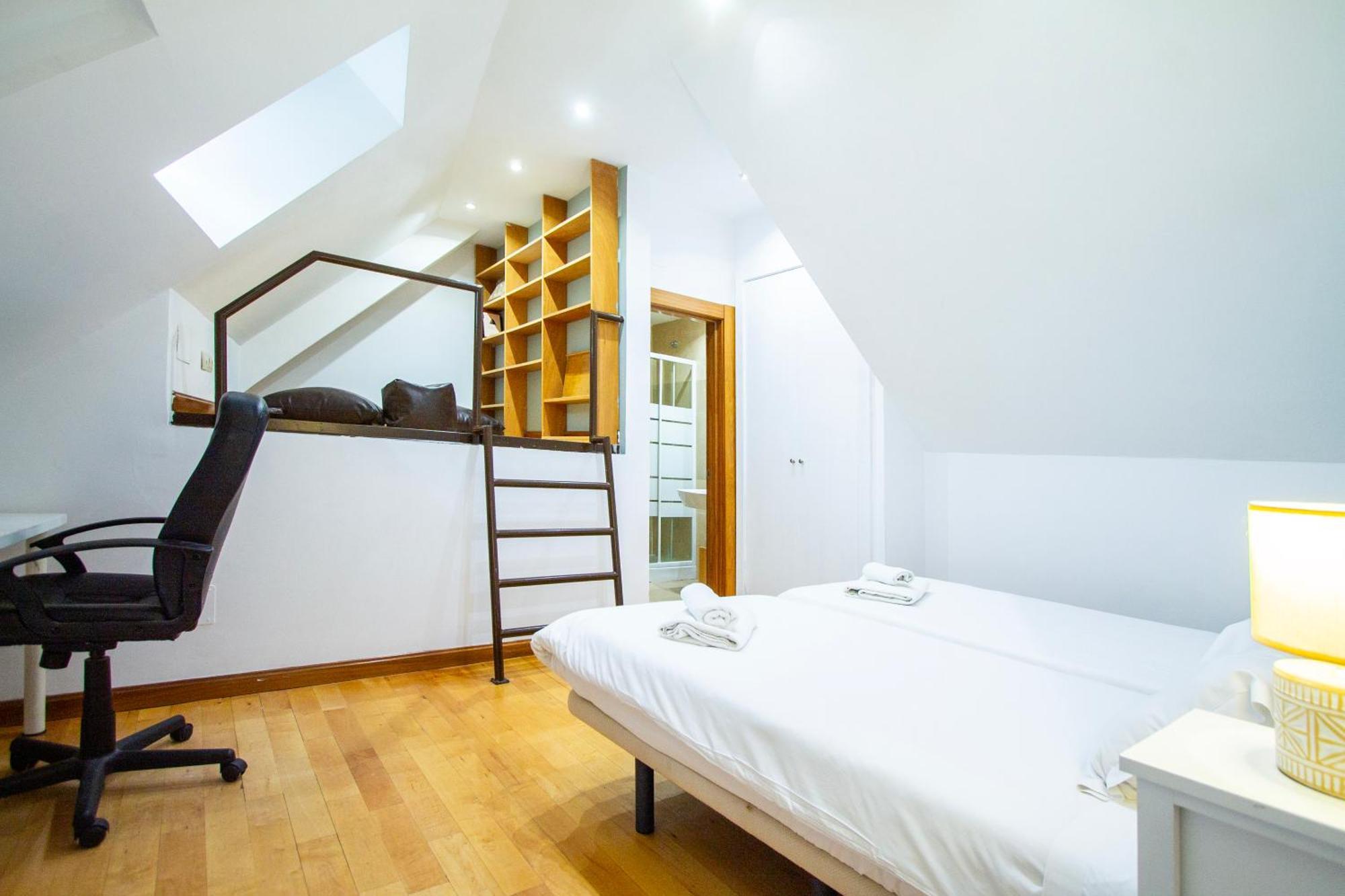 Apartamentos Adelfas Madrid Dış mekan fotoğraf