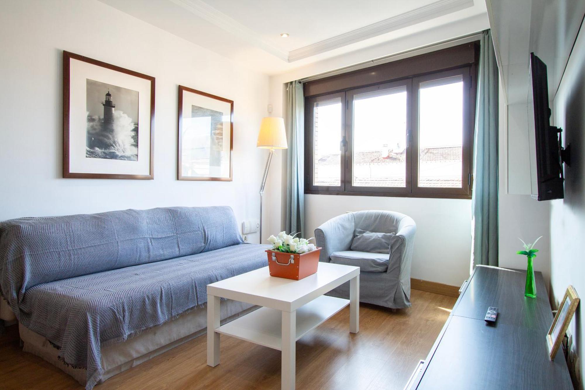 Apartamentos Adelfas Madrid Dış mekan fotoğraf
