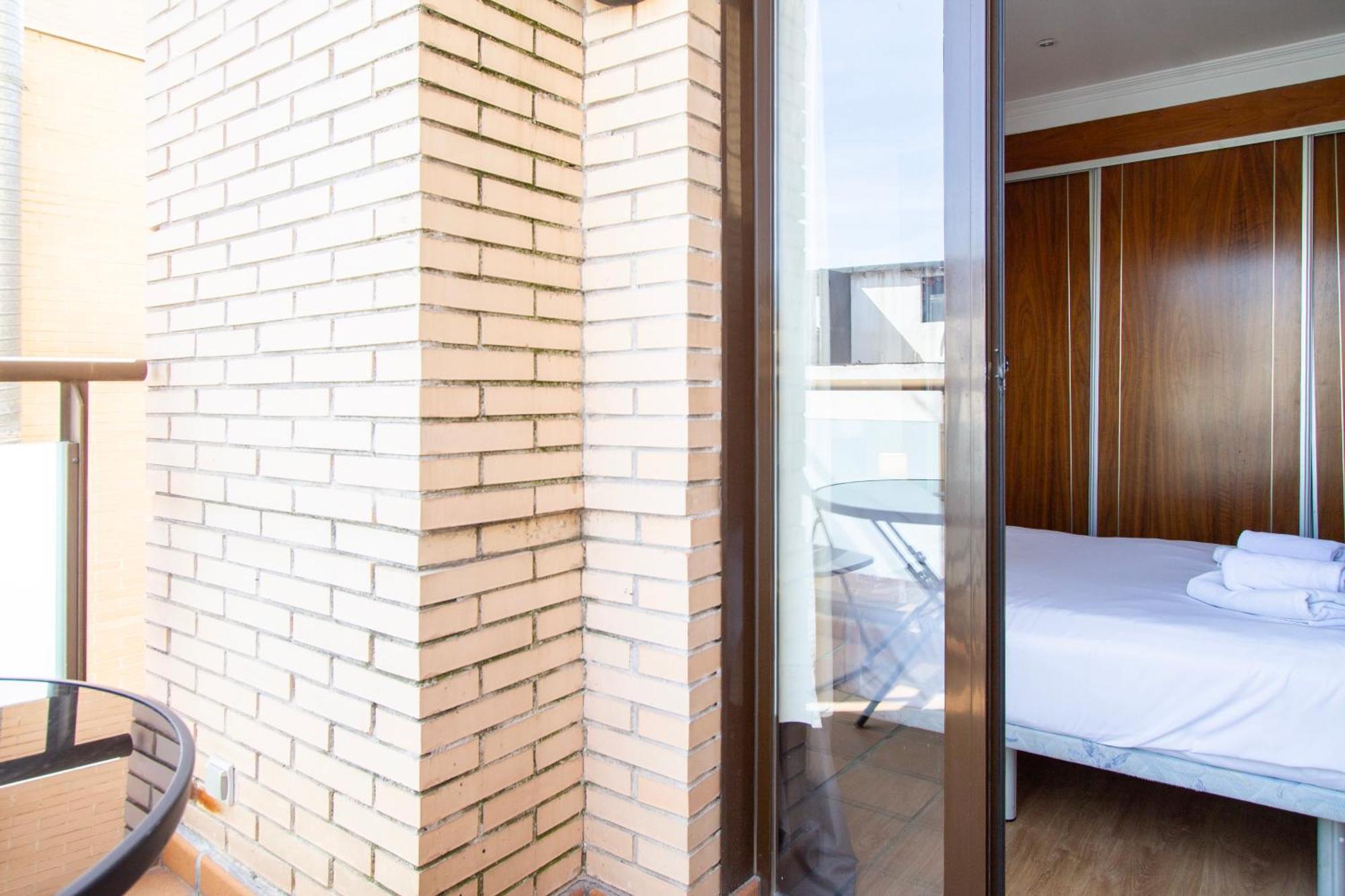 Apartamentos Adelfas Madrid Dış mekan fotoğraf