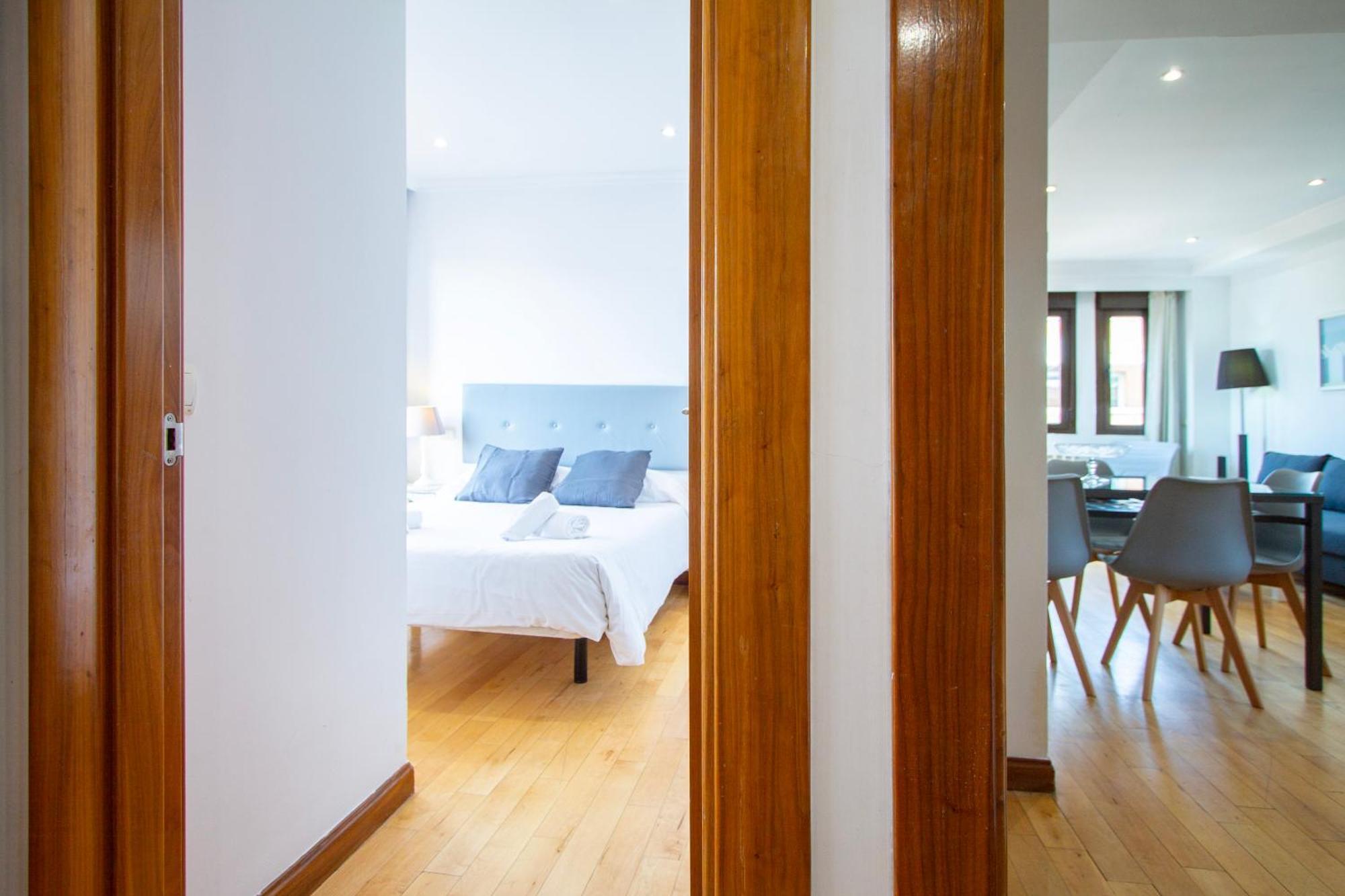 Apartamentos Adelfas Madrid Dış mekan fotoğraf